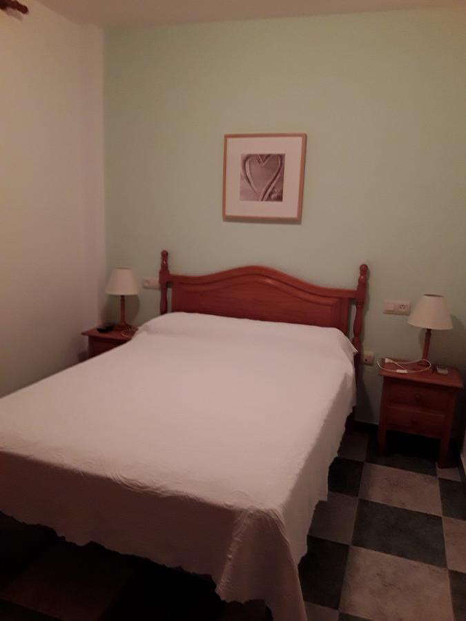 קרבונראס Hostal San Andres מראה חיצוני תמונה