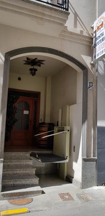 קרבונראס Hostal San Andres מראה חיצוני תמונה