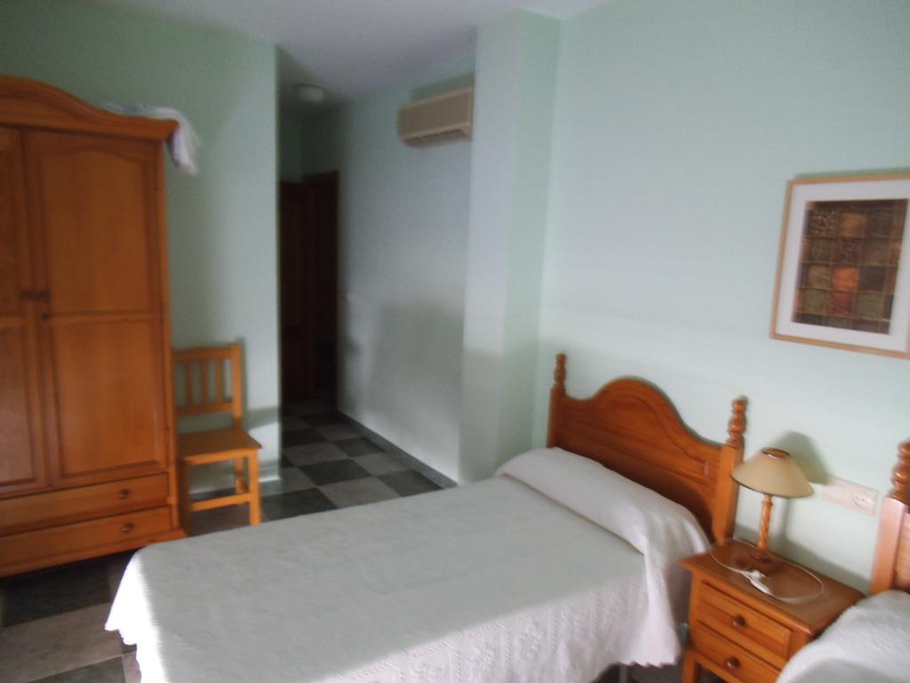 קרבונראס Hostal San Andres מראה חיצוני תמונה